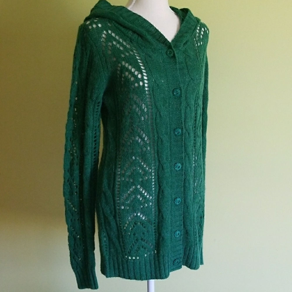 5/$20 Iris Singer wool blend knit cardigan size S